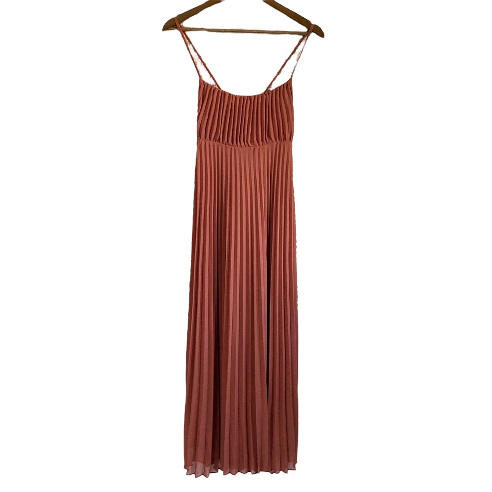 Chiffon Pleated Mauve Rose Gown Apron Bust with Tie Back Spaghetti Straps